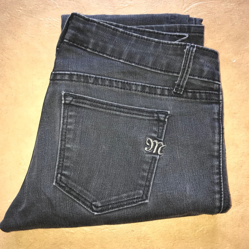 Size 25 “Ashley” low rise Miss Me jegging